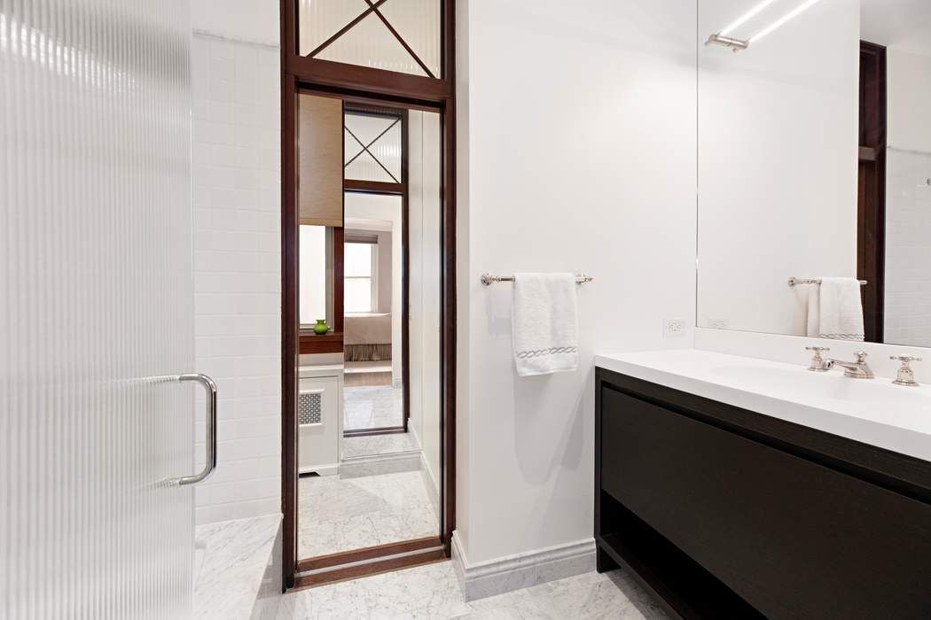 950 Park Avenue 2A Upper East Side New York NY 10028