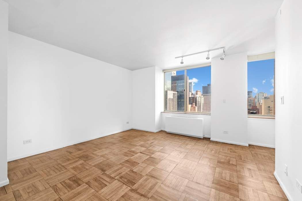236 East 47th Street 33D Turtle Bay New York NY 10017