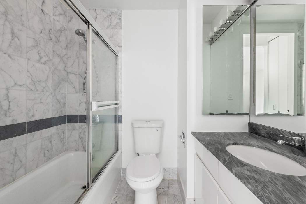 236 East 47th Street 33D Turtle Bay New York NY 10017