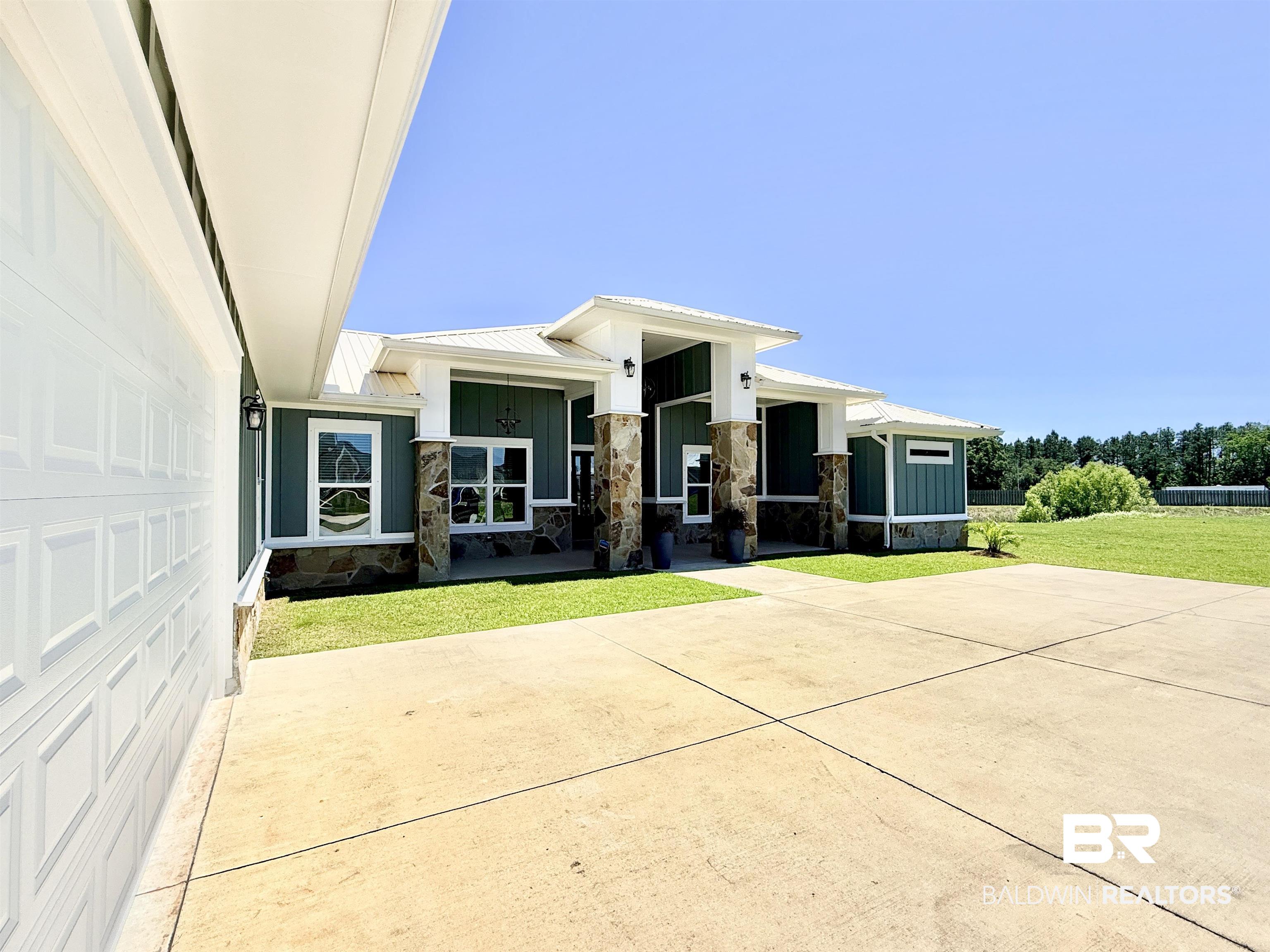 396090 | Photo 16