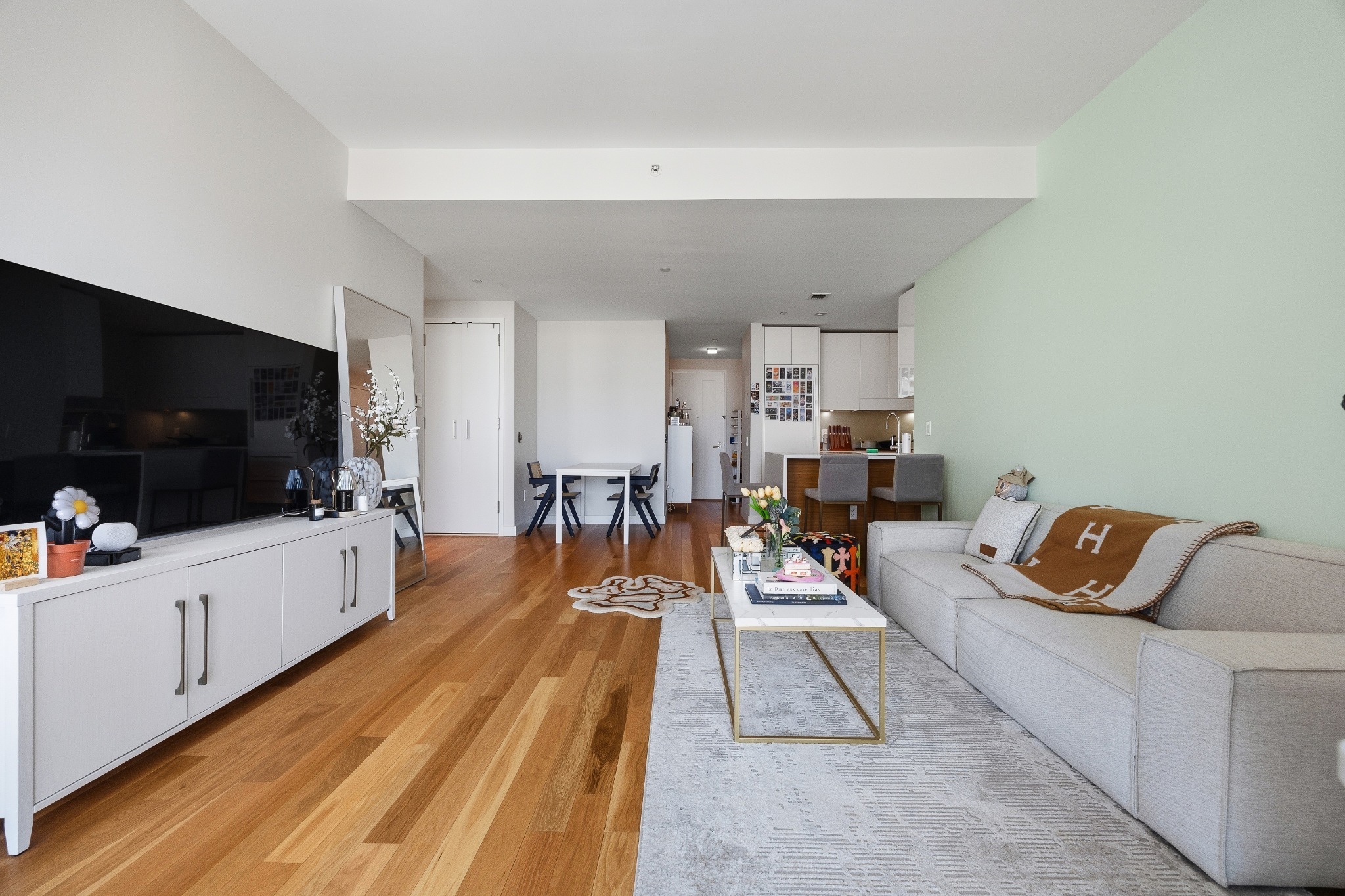 555 West 59th Street 23A Lincoln Square New York NY 10019