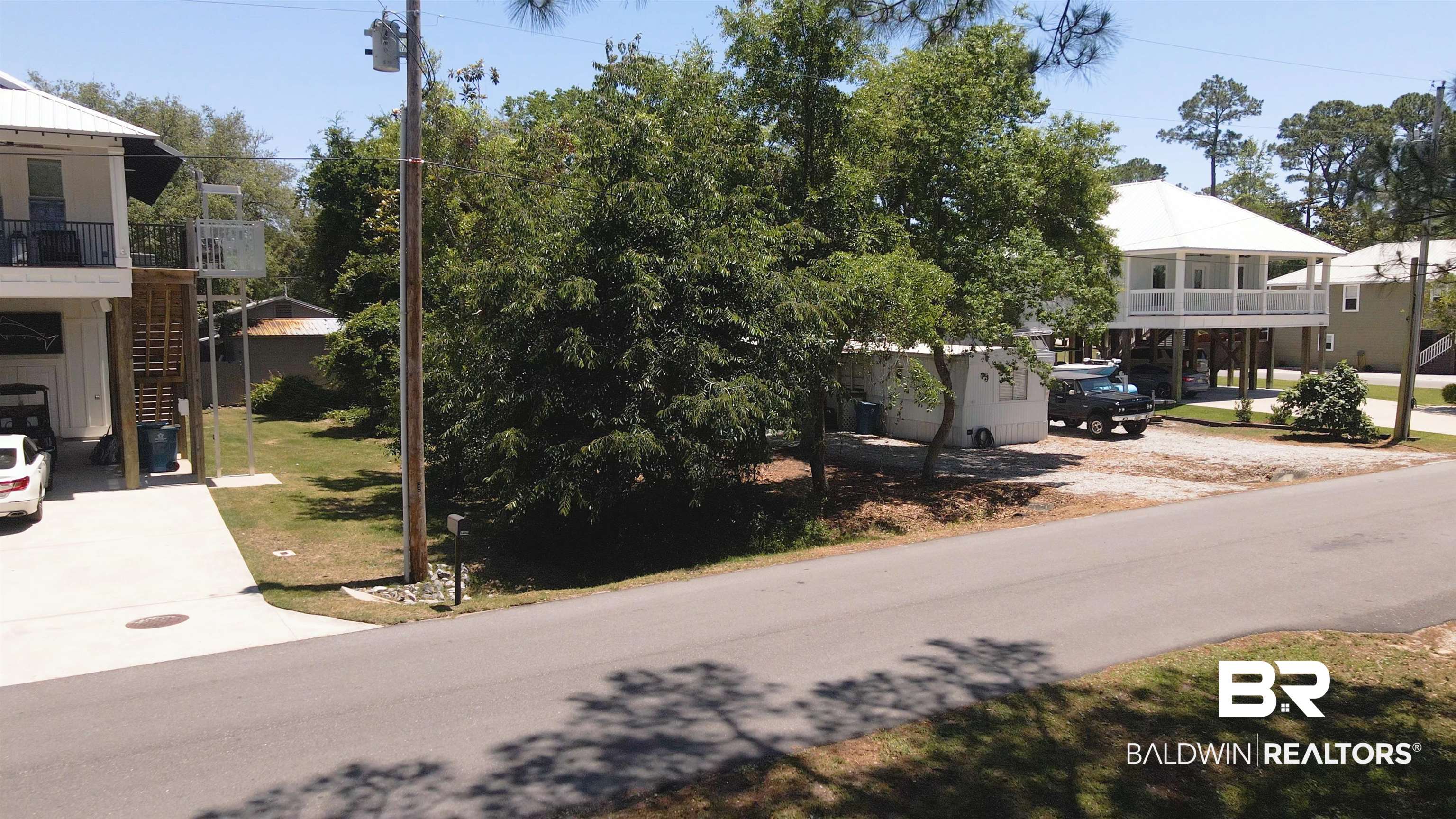 395140 | Photo 11