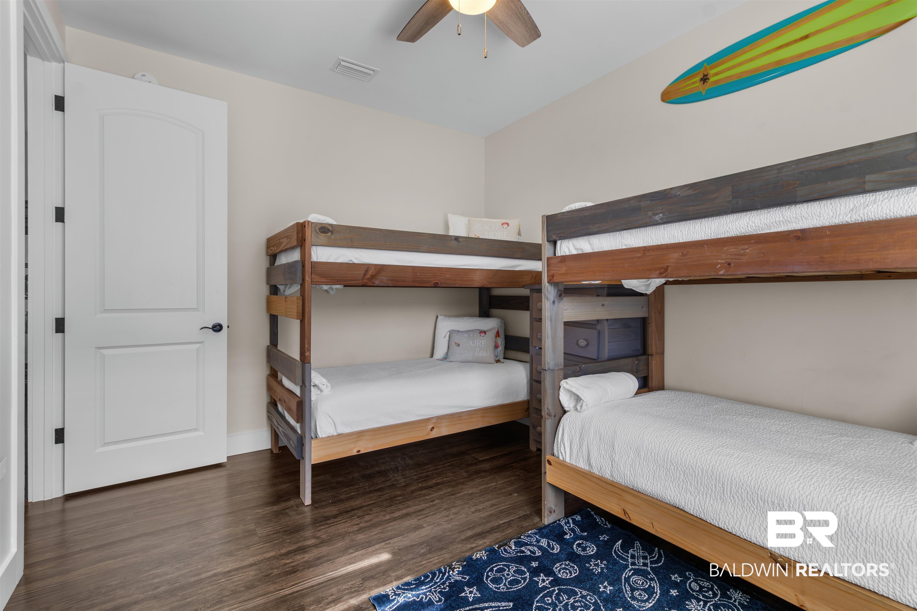 396194 | Photo 18