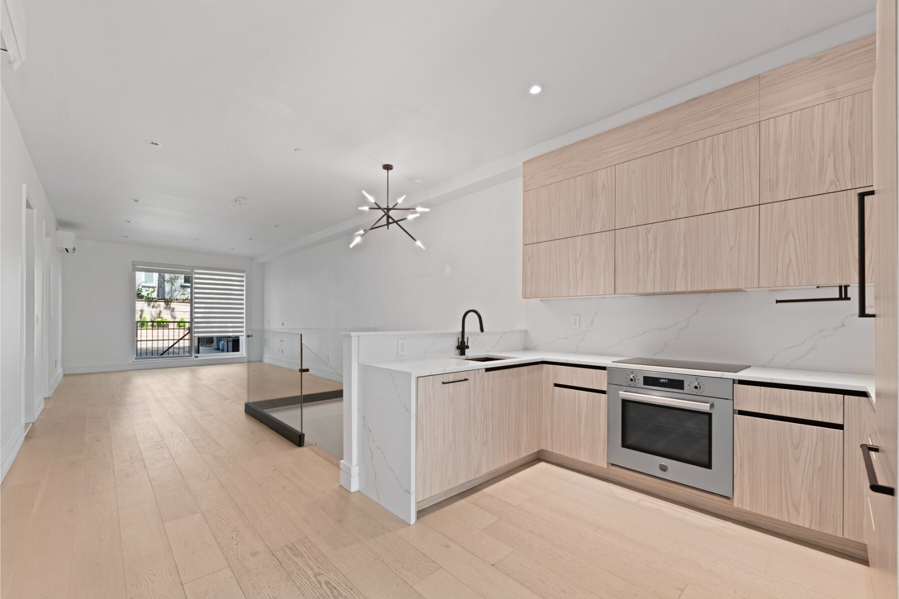499 Van Buren Street 1 Stuyvesant Heights Brooklyn NY 11221