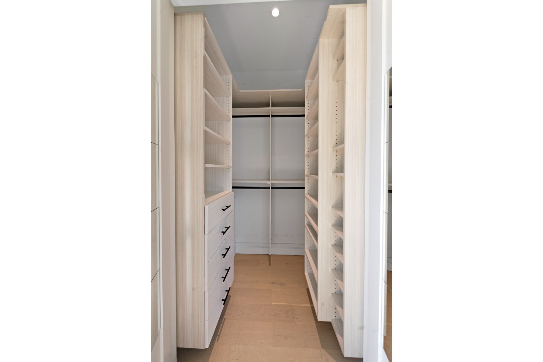 499 Van Buren Street 1 Stuyvesant Heights Brooklyn NY 11221