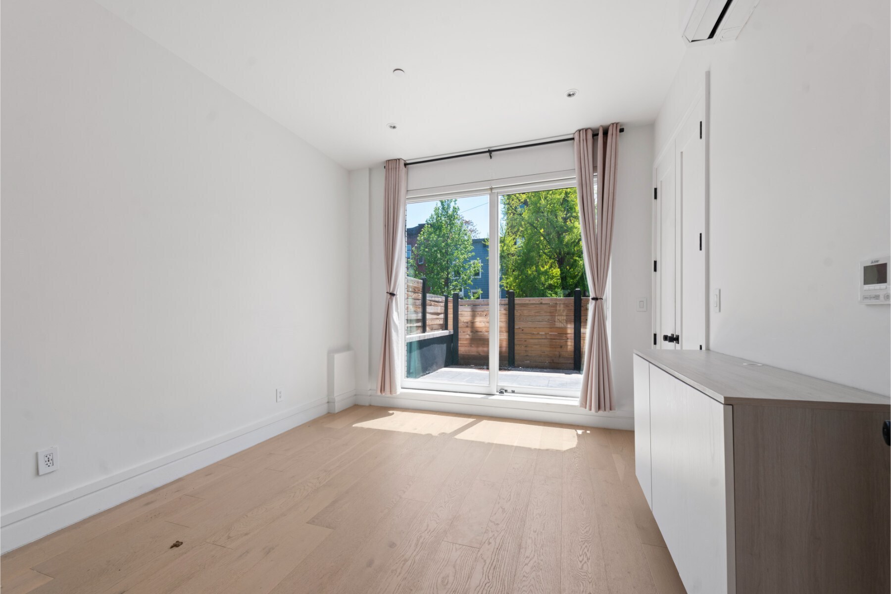 499 Van Buren Street 1 Stuyvesant Heights Brooklyn NY 11221