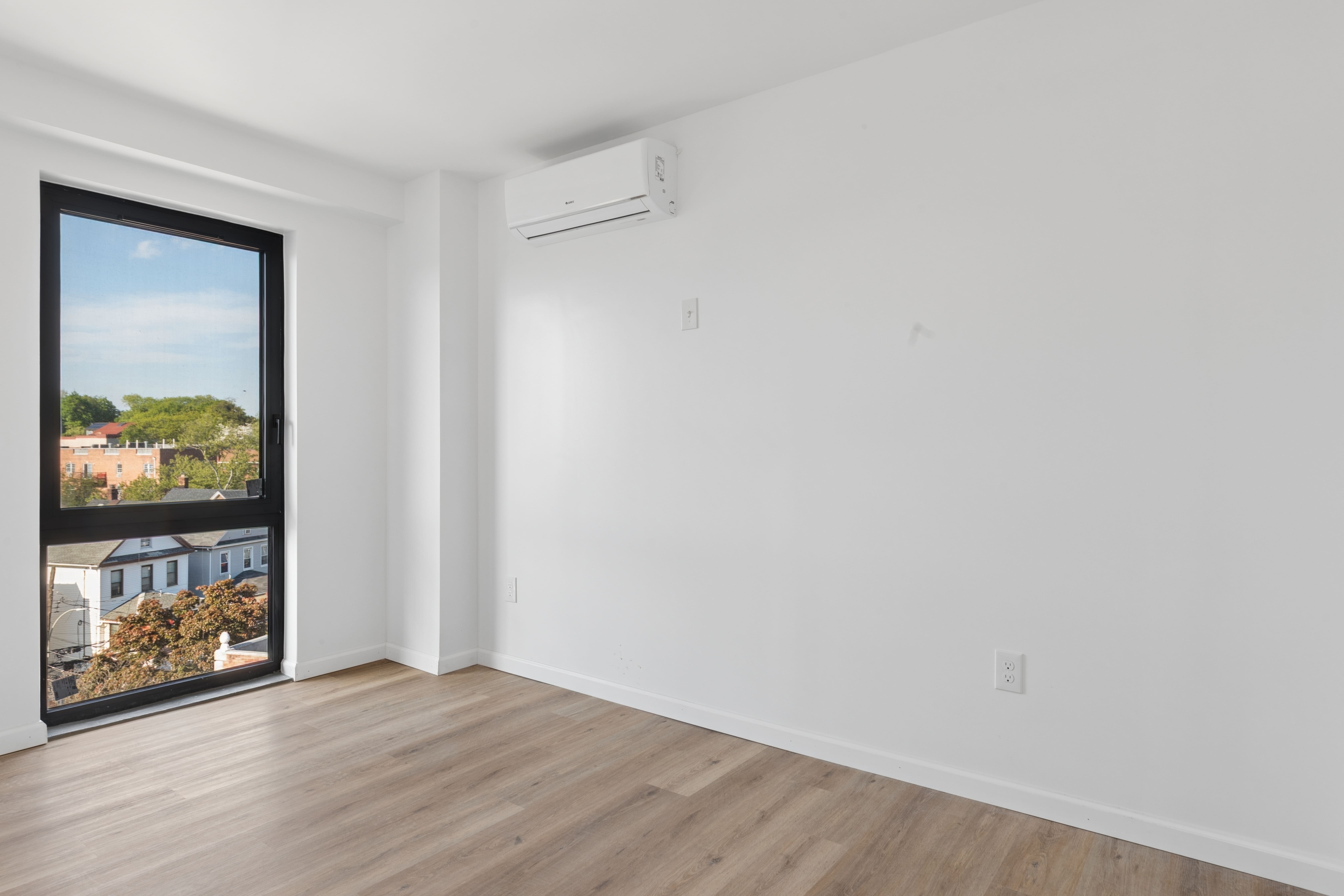 70-40 45th Avenue 7J Woodside Queens NY 11377