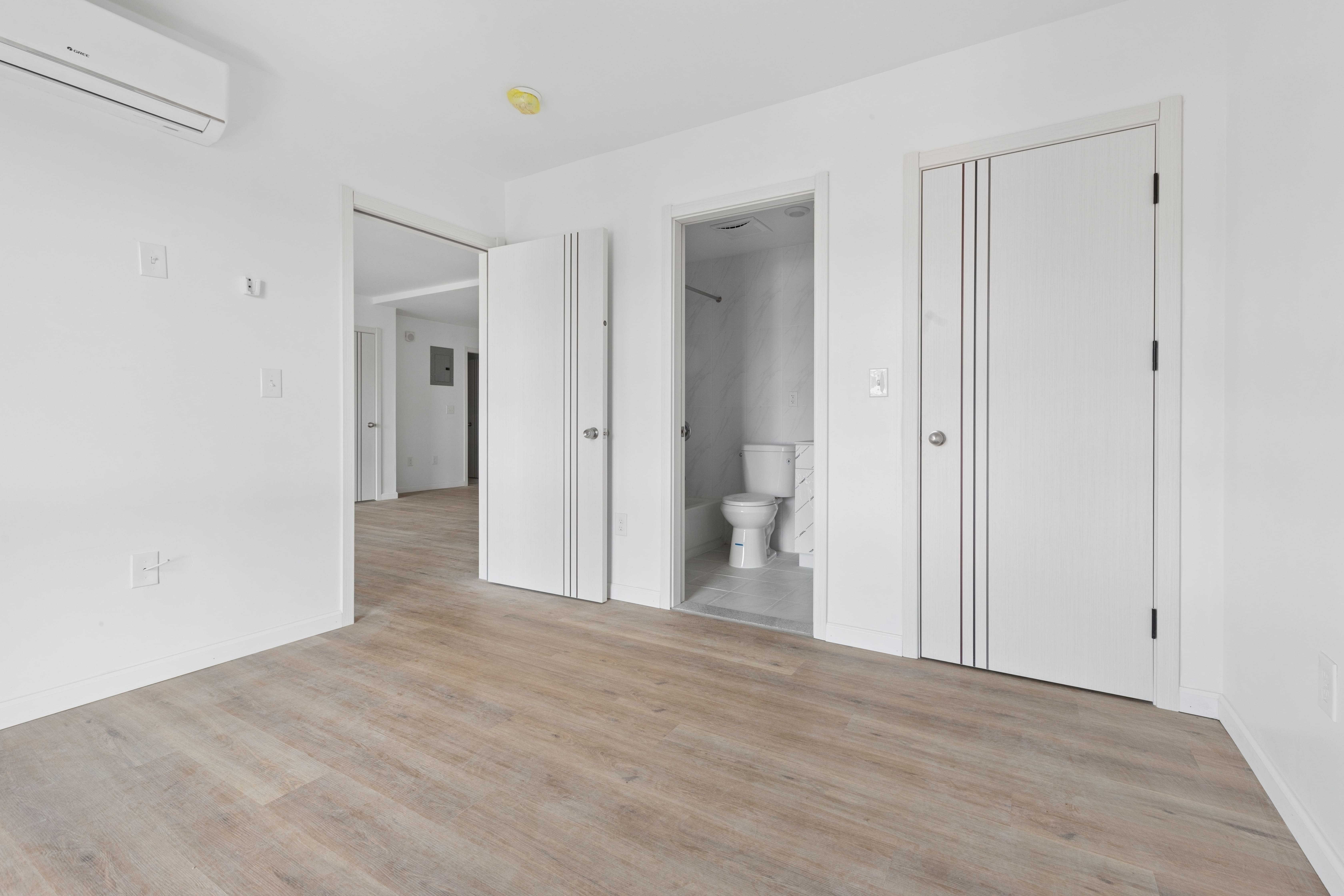 70-40 45th Avenue 7H Woodside Queens NY 11377