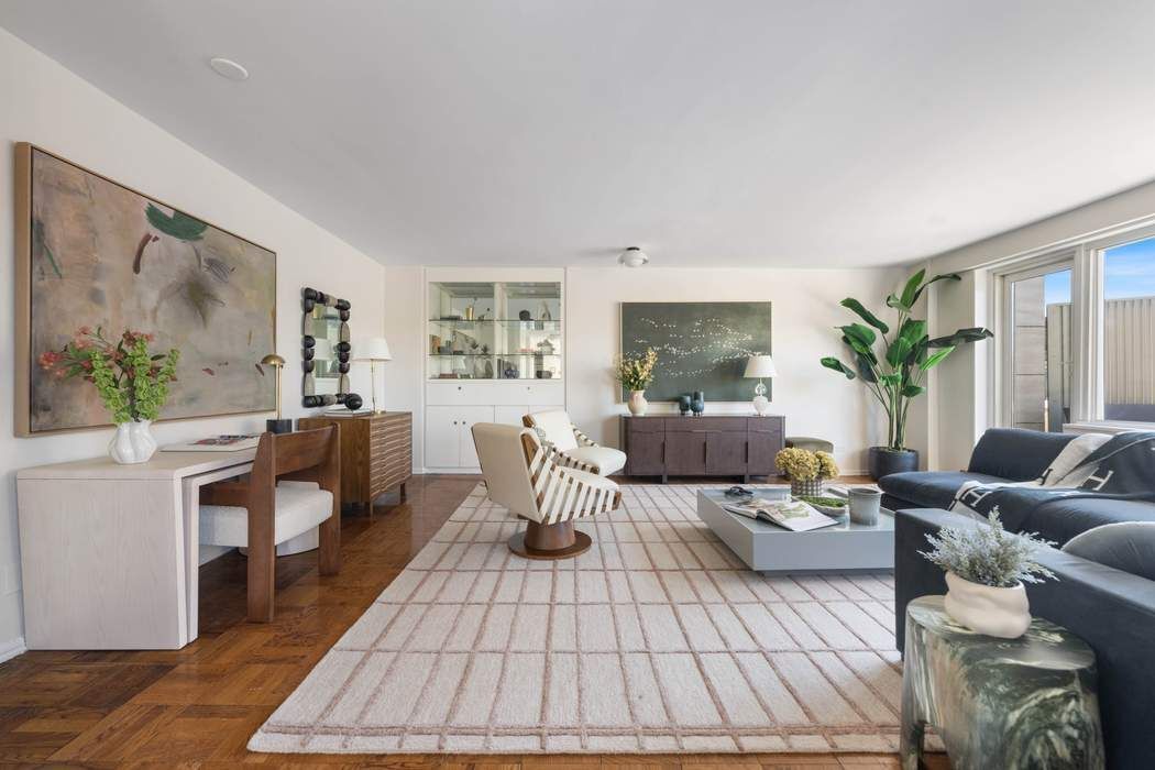 201 East 79th Street 19D Upper East Side New York NY 10075