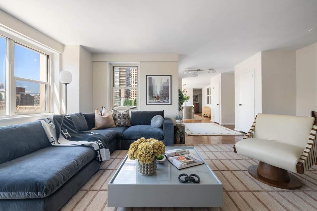 201 East 79th Street 19D Upper East Side New York NY 10075