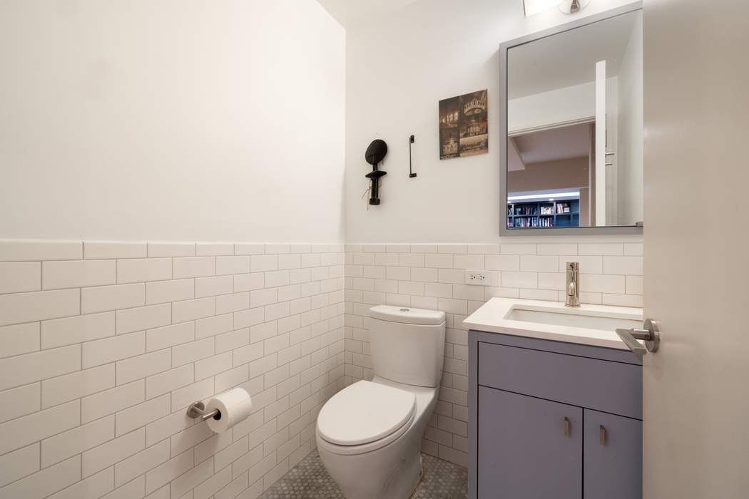 345 Carroll Street GD Gowanus Brooklyn NY 11231
