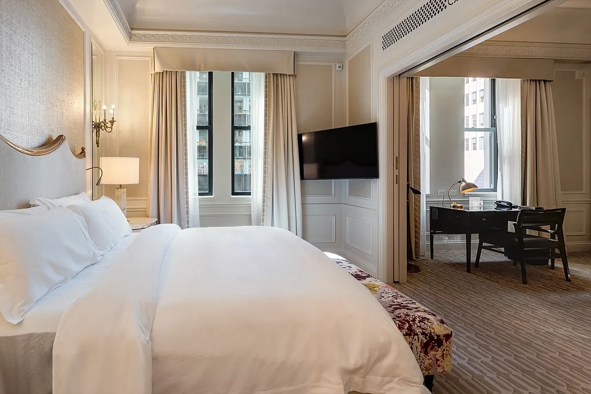 2 East 55th Street 112129 Midtown East New York NY 10022