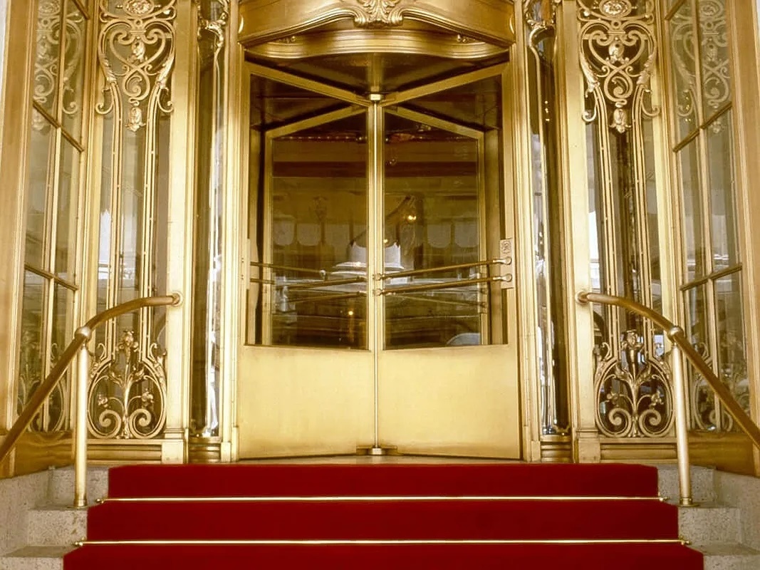 2 East 55th Street 112129 Midtown East New York NY 10022