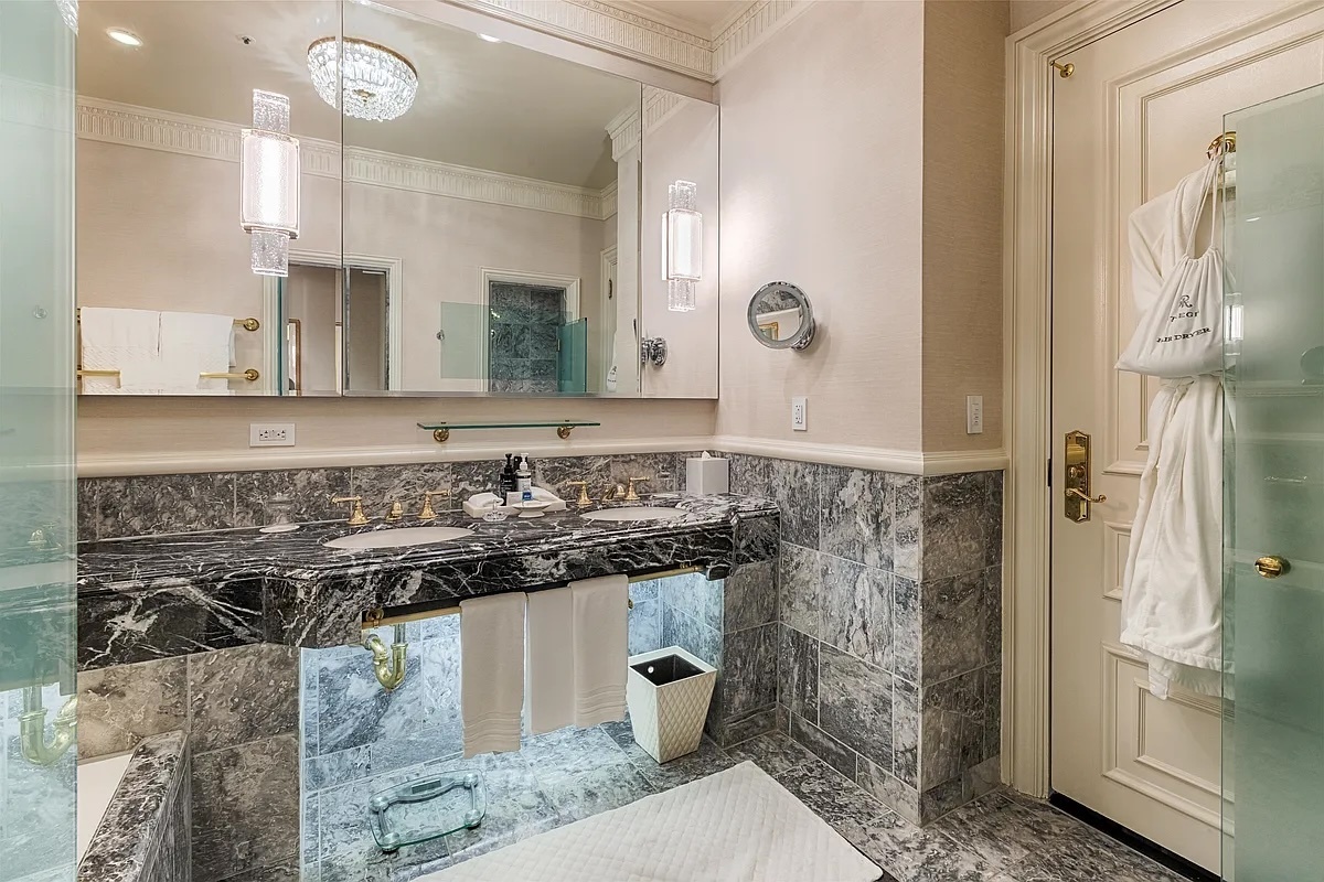 2 East 55th Street 112129 Midtown East New York NY 10022