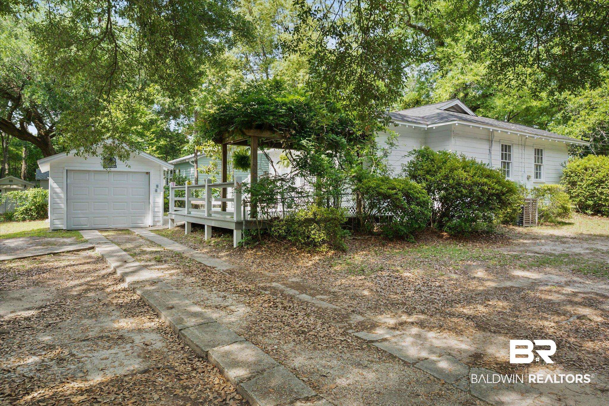 396300 | Photo 28