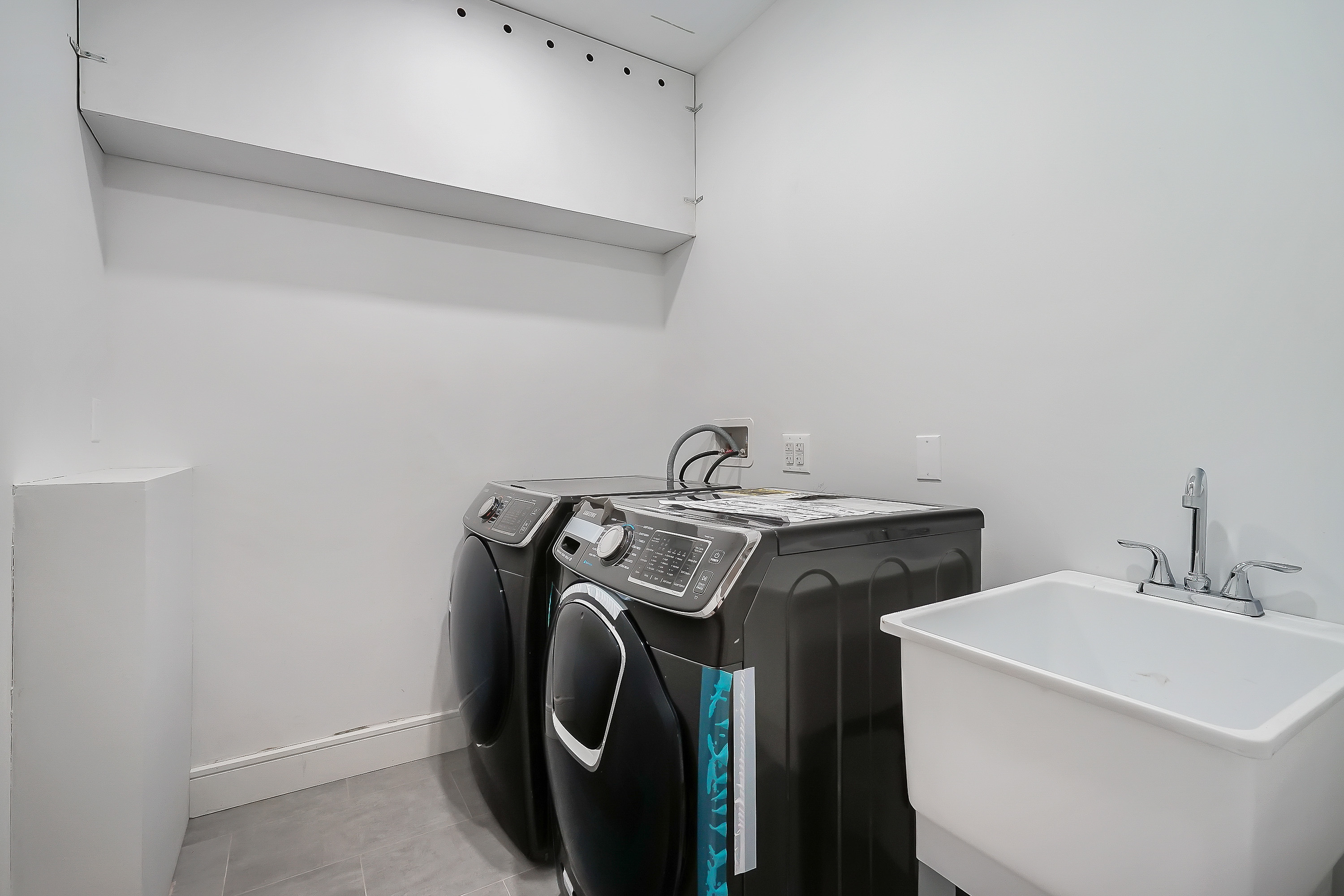85 Calyer Street Greenpoint Brooklyn NY 11222