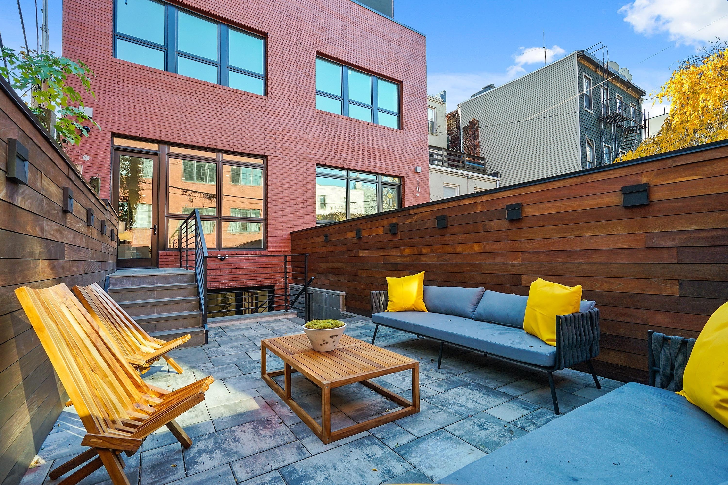 85 Calyer Street Greenpoint Brooklyn NY 11222
