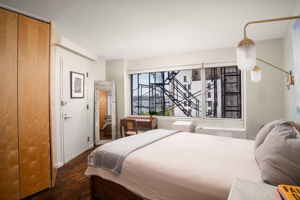 164 Bank Street 10B W. Greenwich Village New York NY 10014