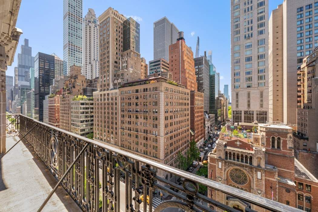 521 Park Avenue 10C Upper East Side New York NY 10065
