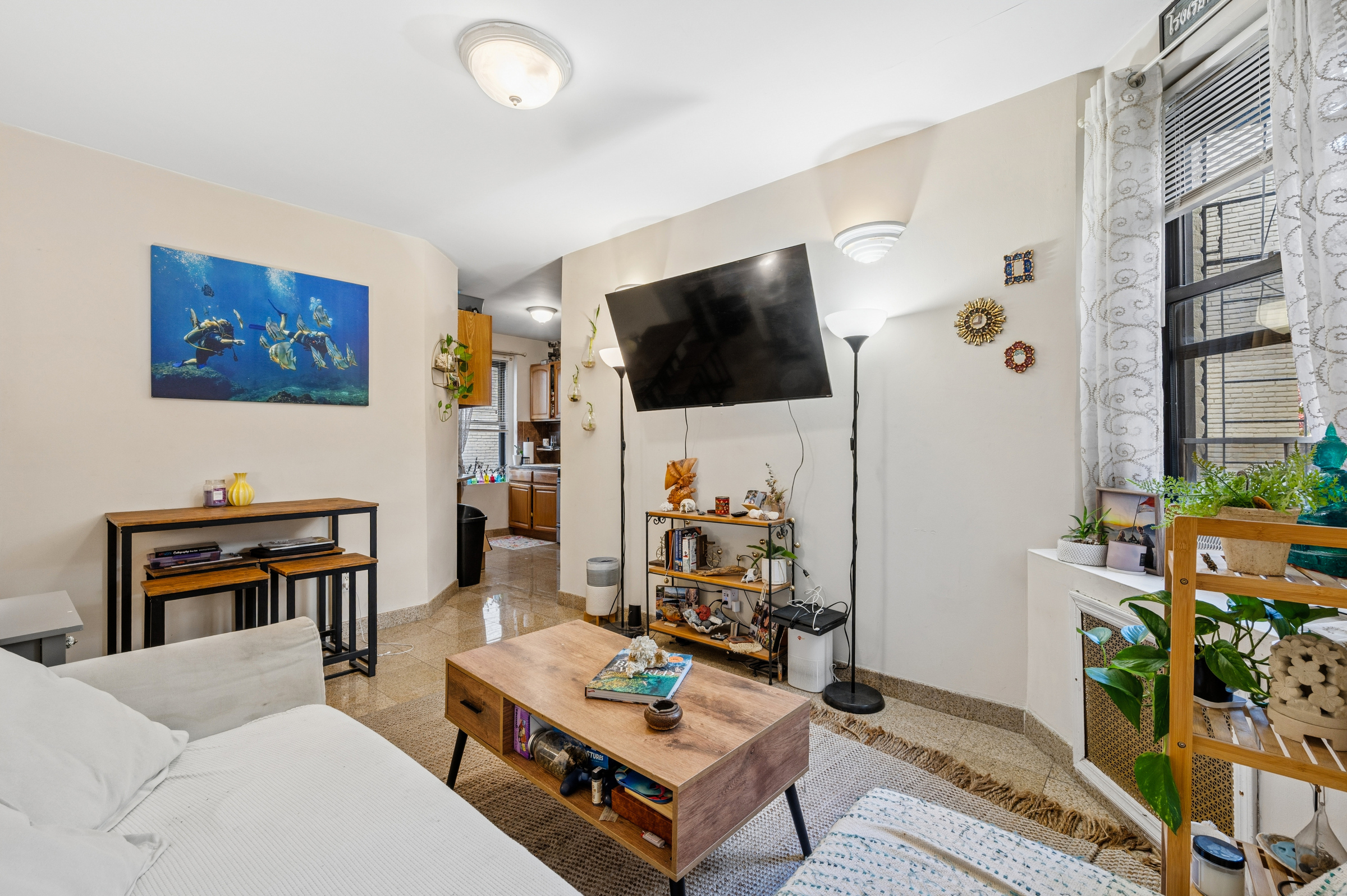 21-06 35th Street 2C Steinway-Ditmars Queens NY 11105
