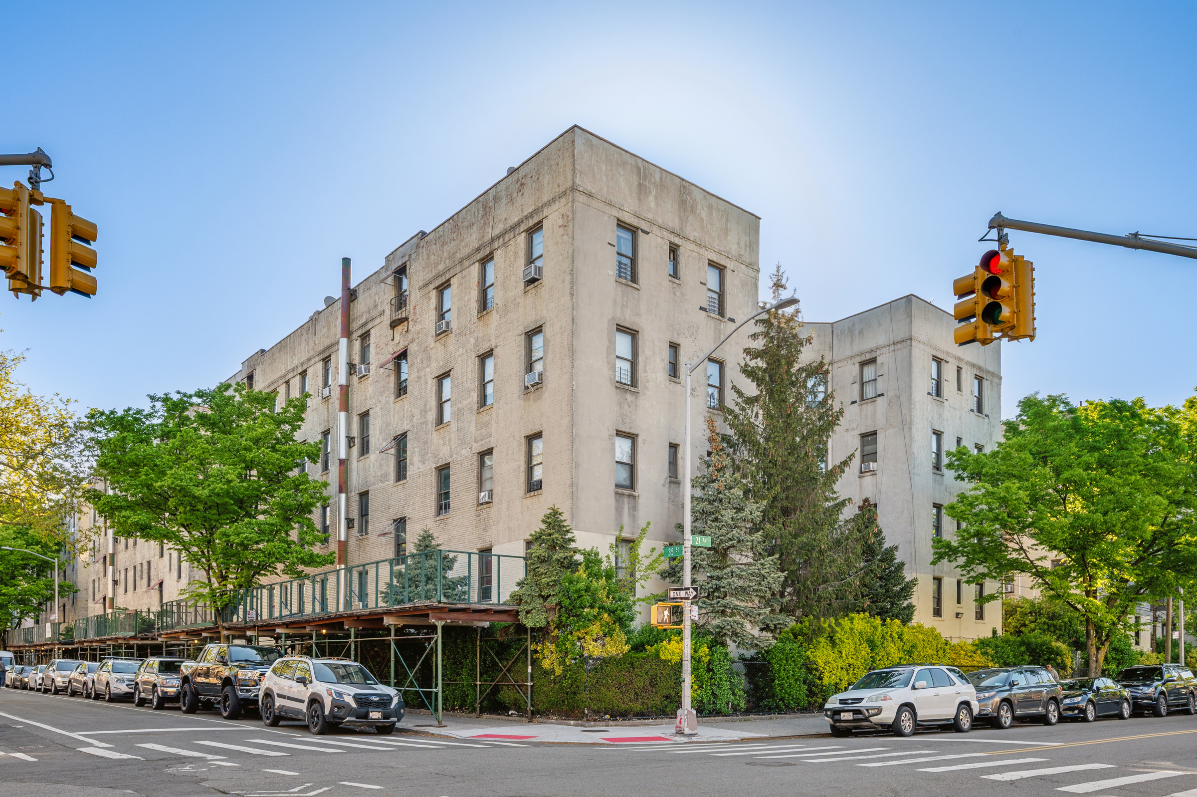 21-06 35th Street 2C Steinway-Ditmars Queens NY 11105
