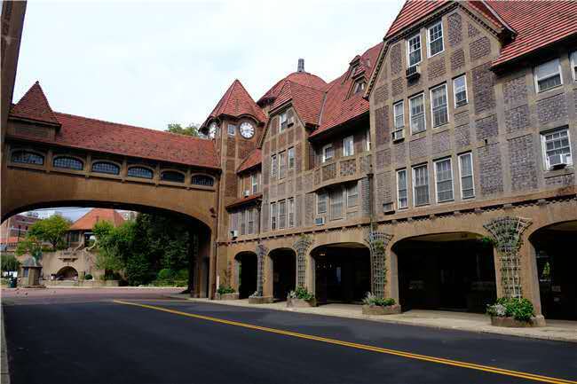 76-01 113th Street 3C Forest Hills Queens NY 11375