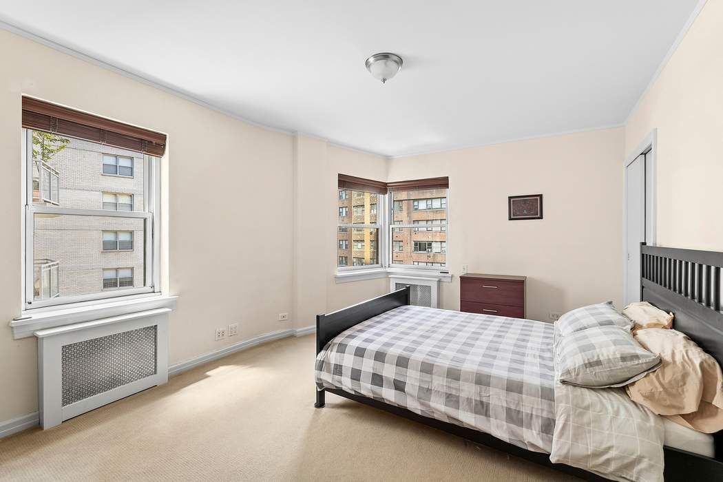 430 East 56th Street 9B Sutton Place New York NY 10022