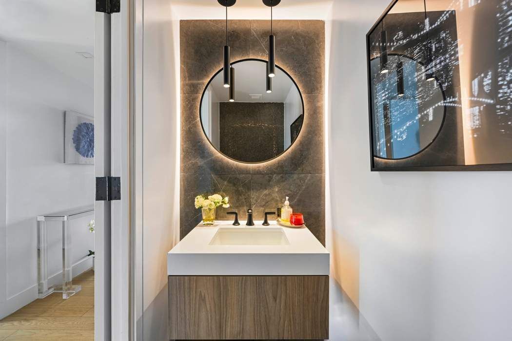 11 Hancock Place PH206 West Harlem New York NY 10027