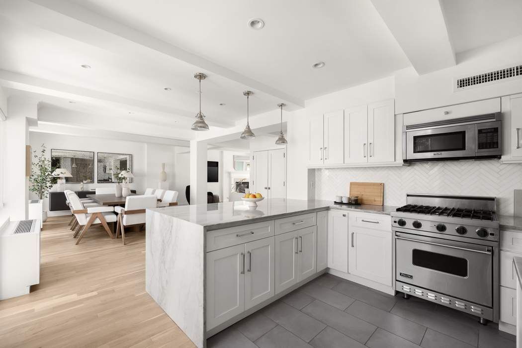 435 East 76th Street PHB Upper East Side New York NY 10021