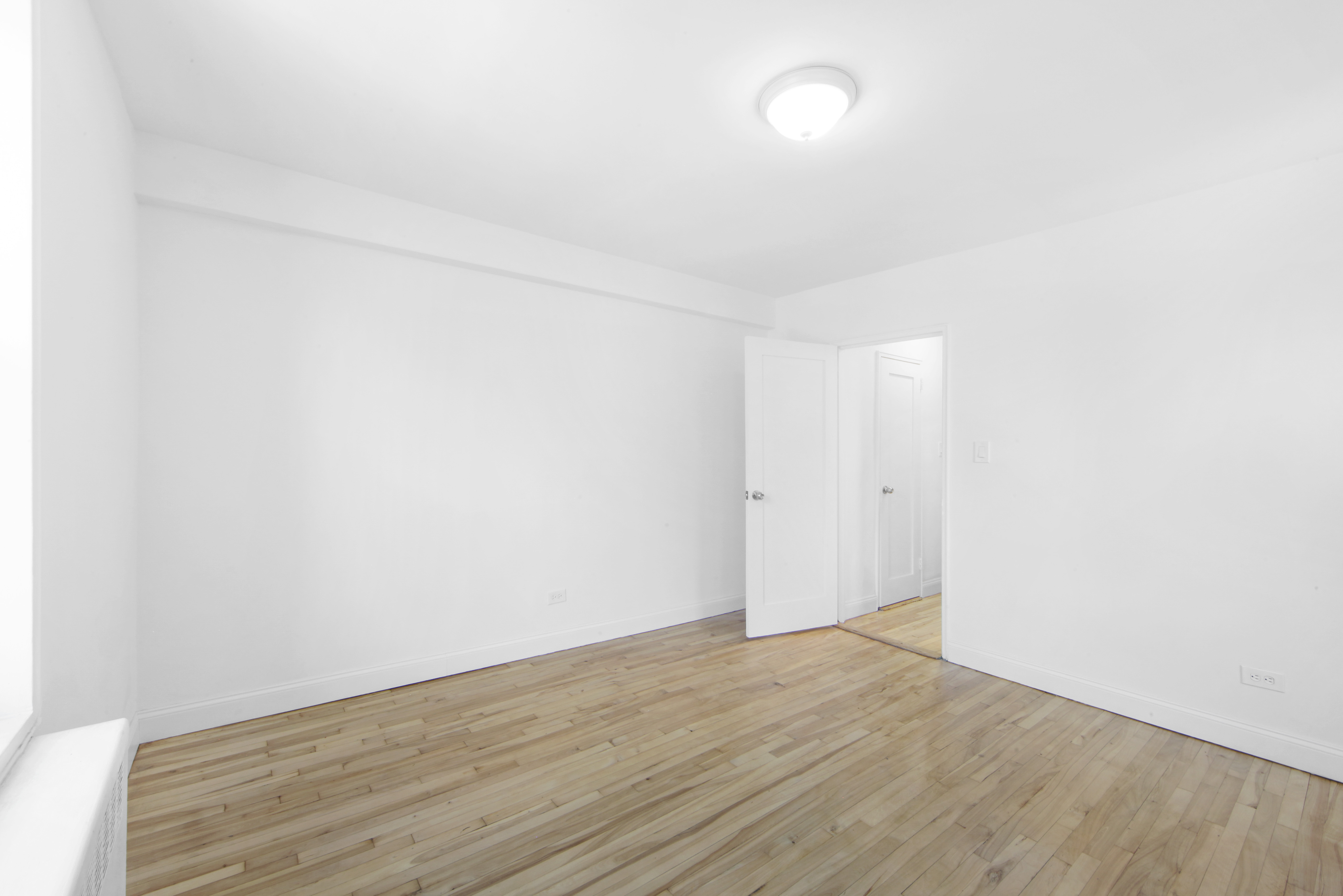 34-40 78th Street 2/B Jackson Heights Queens NY 11372