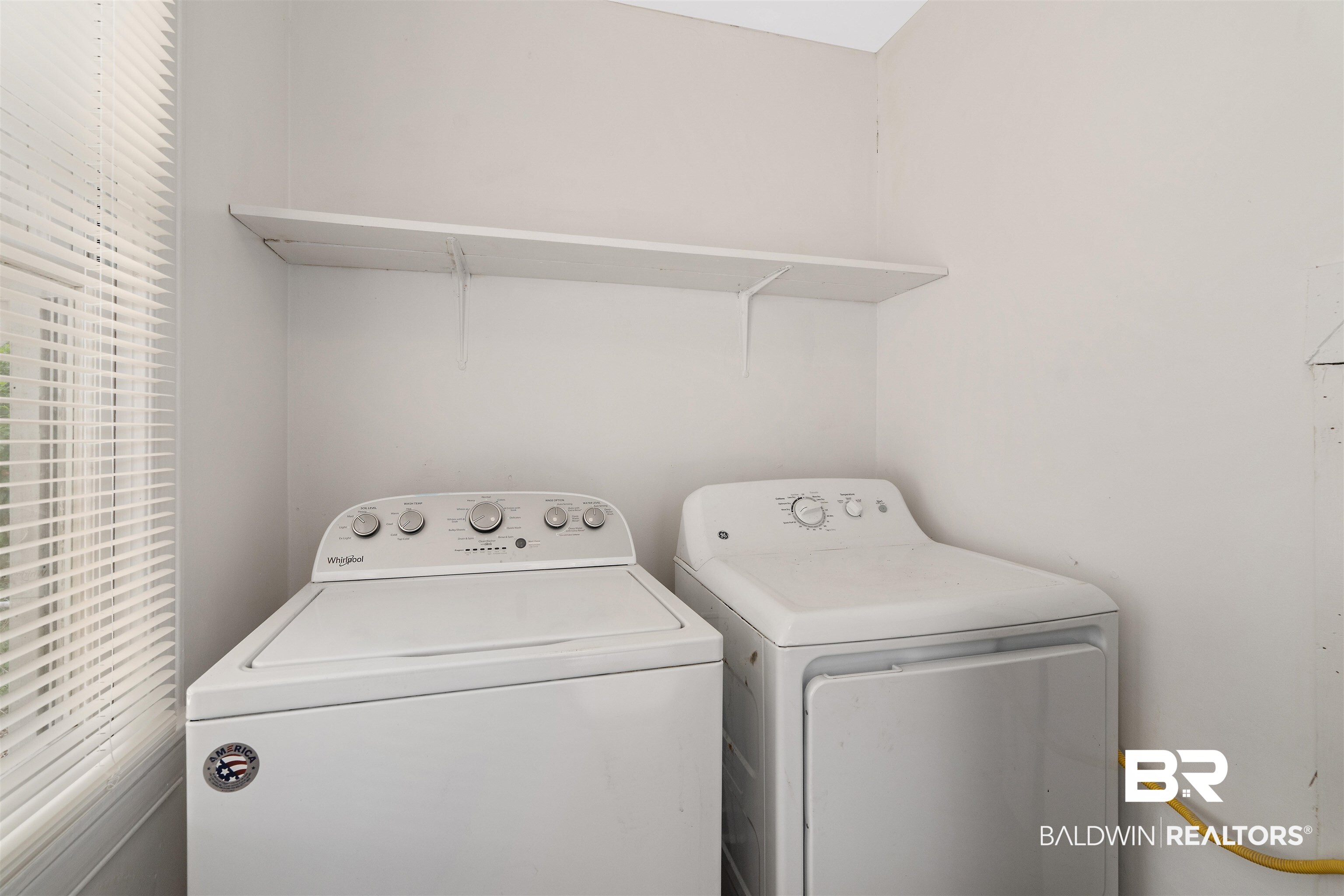 396160 | Photo 21