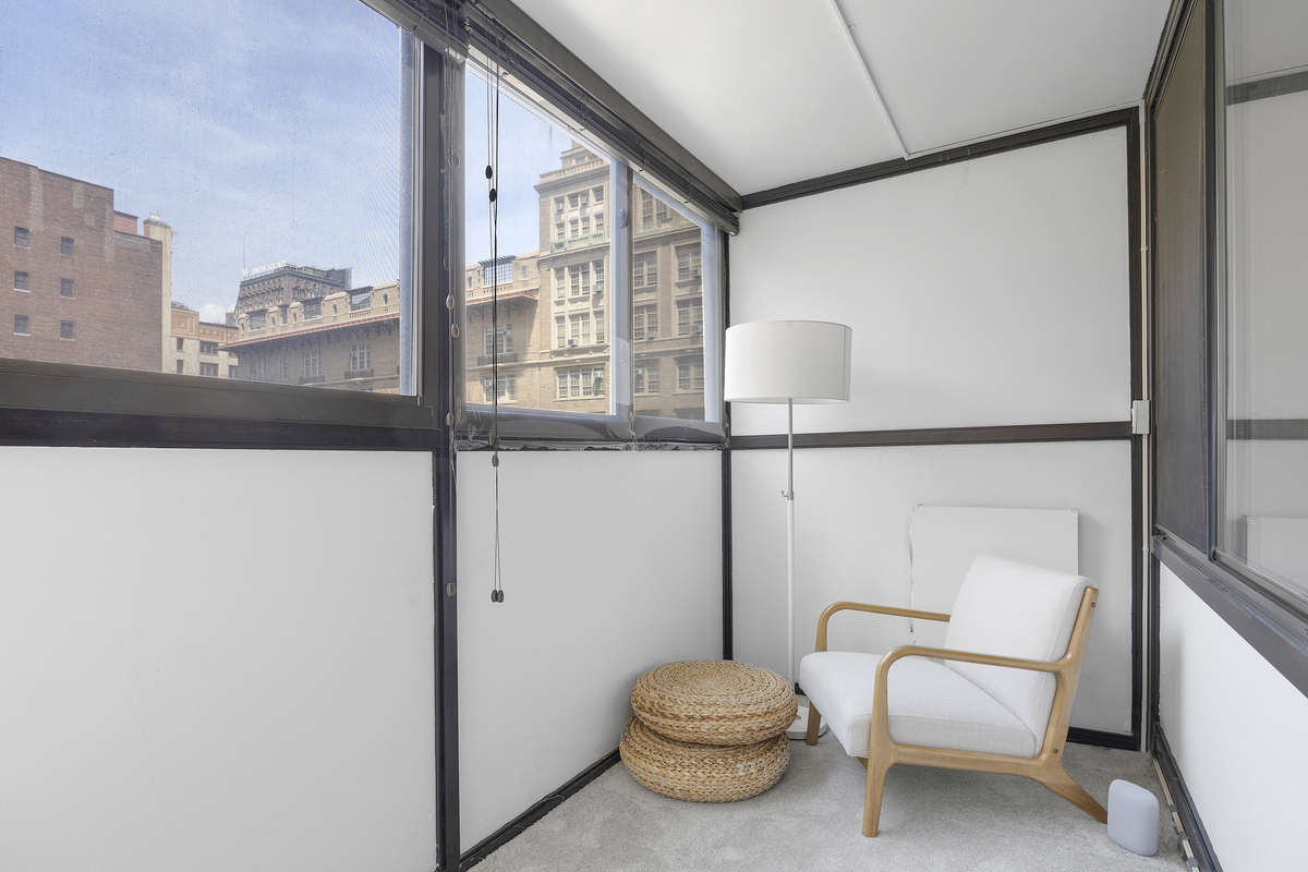 142 East 16th Street 11G Gramercy Park New York NY 10003