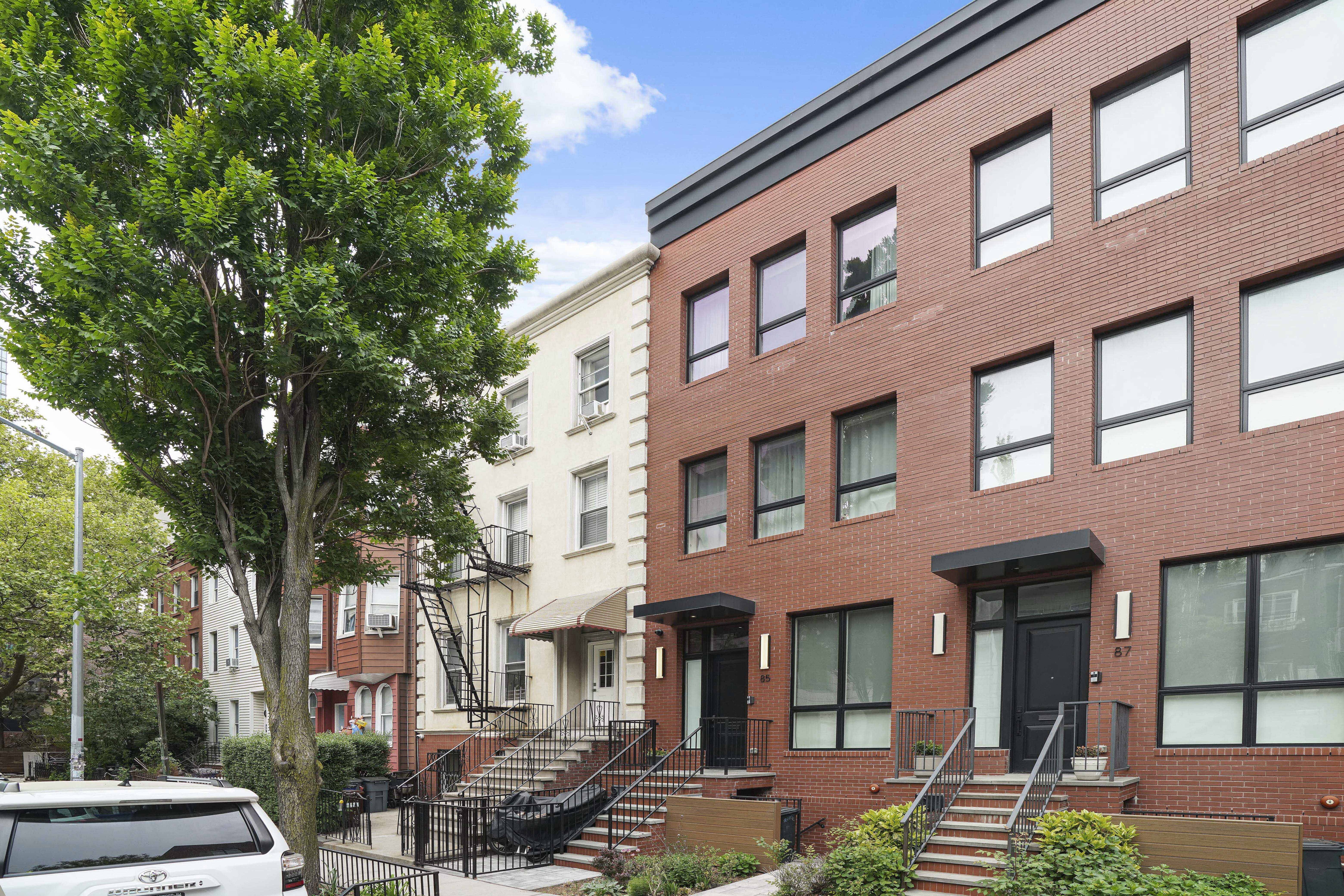 85 Calyer Street Greenpoint Brooklyn NY 11222