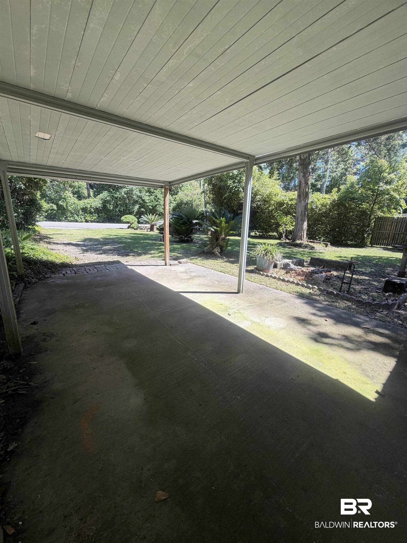 396493 | Photo 3