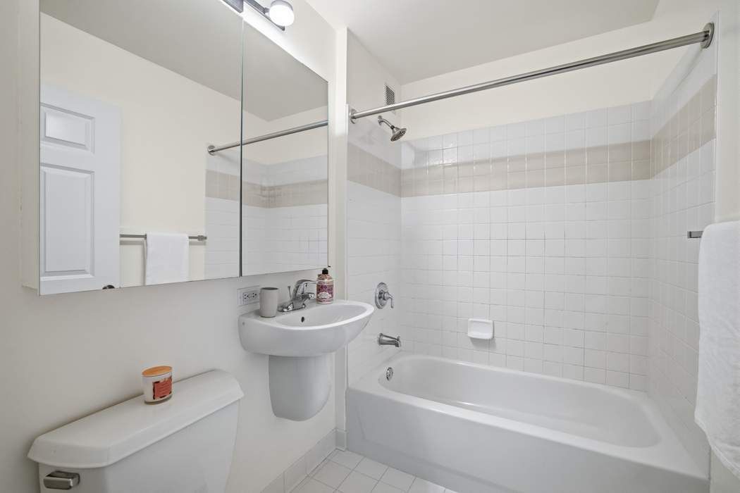 1400 Fifth Avenue 3L West Harlem New York NY 10026