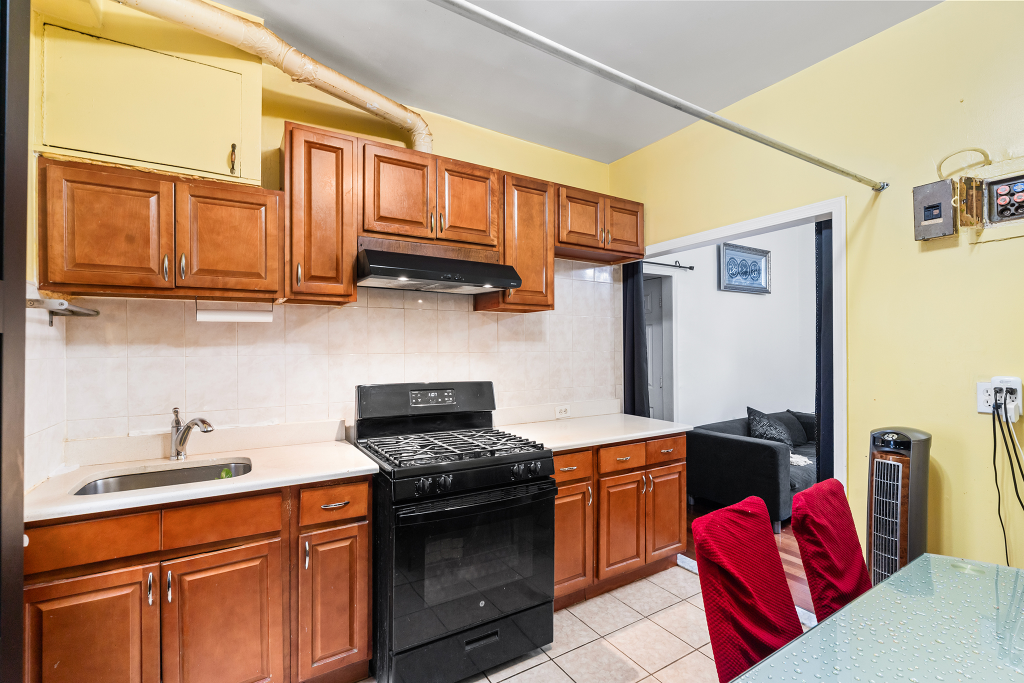 21-05 33rd Street 21-58 35th St. #4G Steinway-Ditmars Queens NY 11105