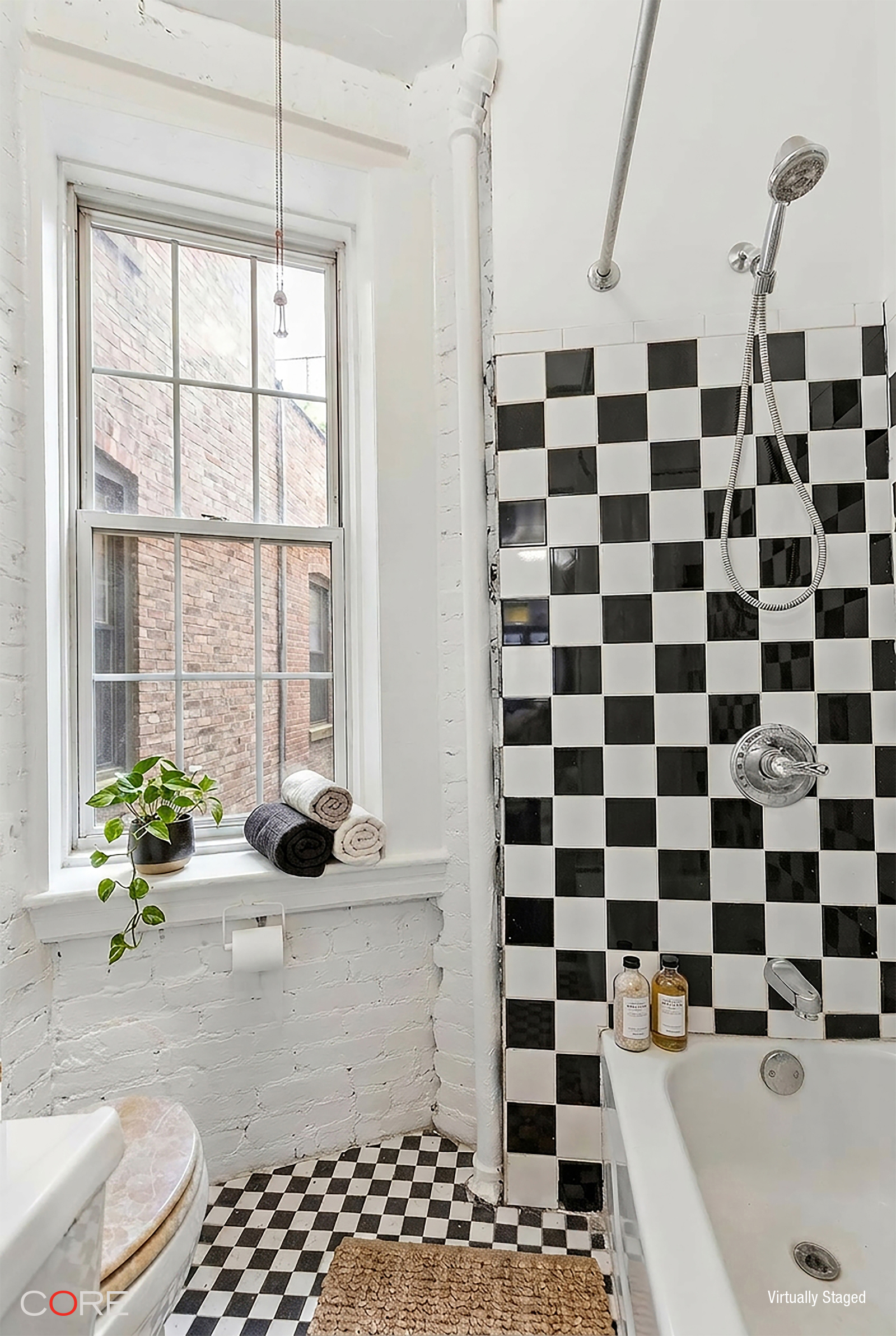 241 East 7th Street 1B E. Greenwich Village New York NY 10009
