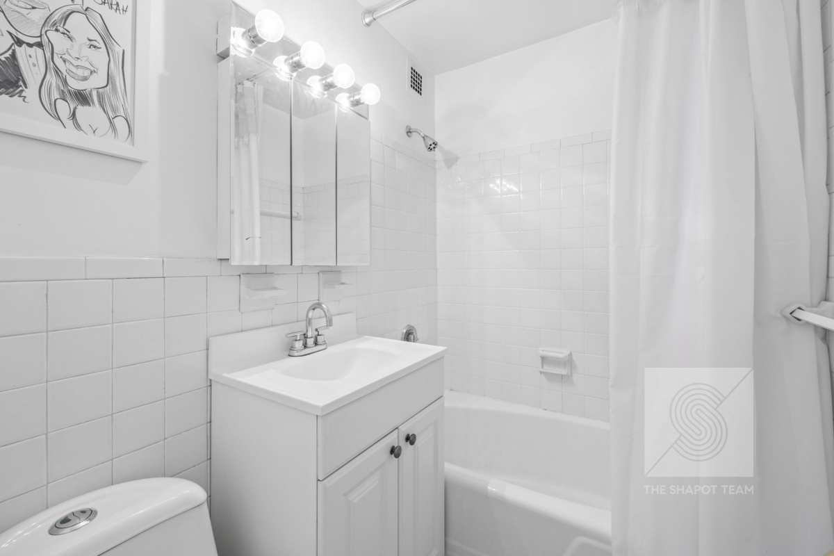 201 East 36th Street 19B Murray Hill New York NY 10016