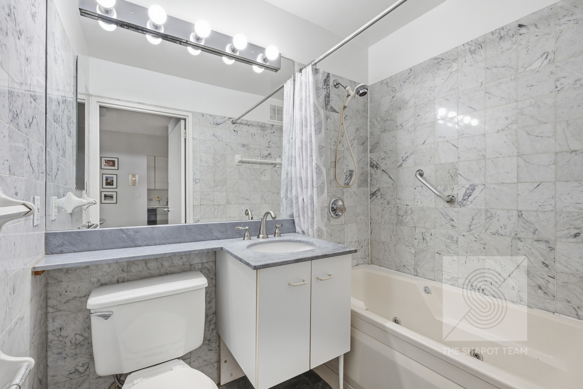 200 West 79th Street 17H Upper West Side New York NY 10024