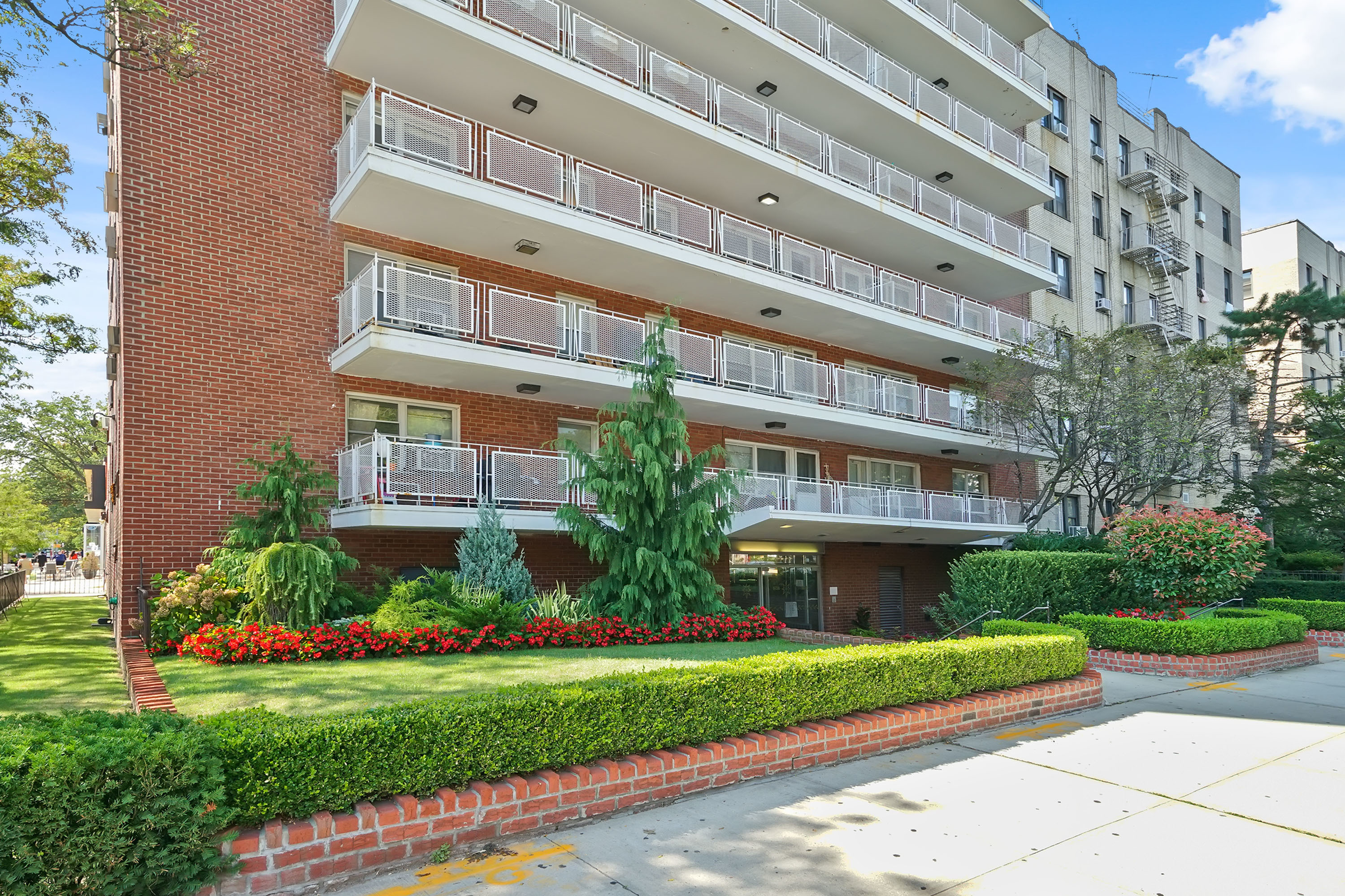 1608 Ocean Parkway 8B Gravesend Brooklyn NY 11230