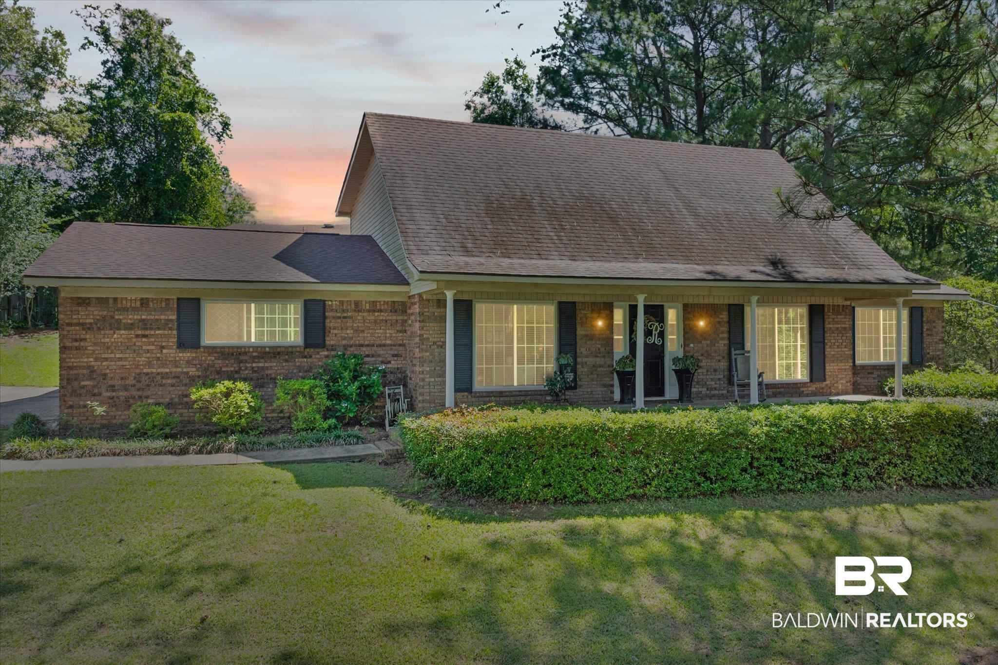 Spanish Fort Homes from $300,000-$400,000