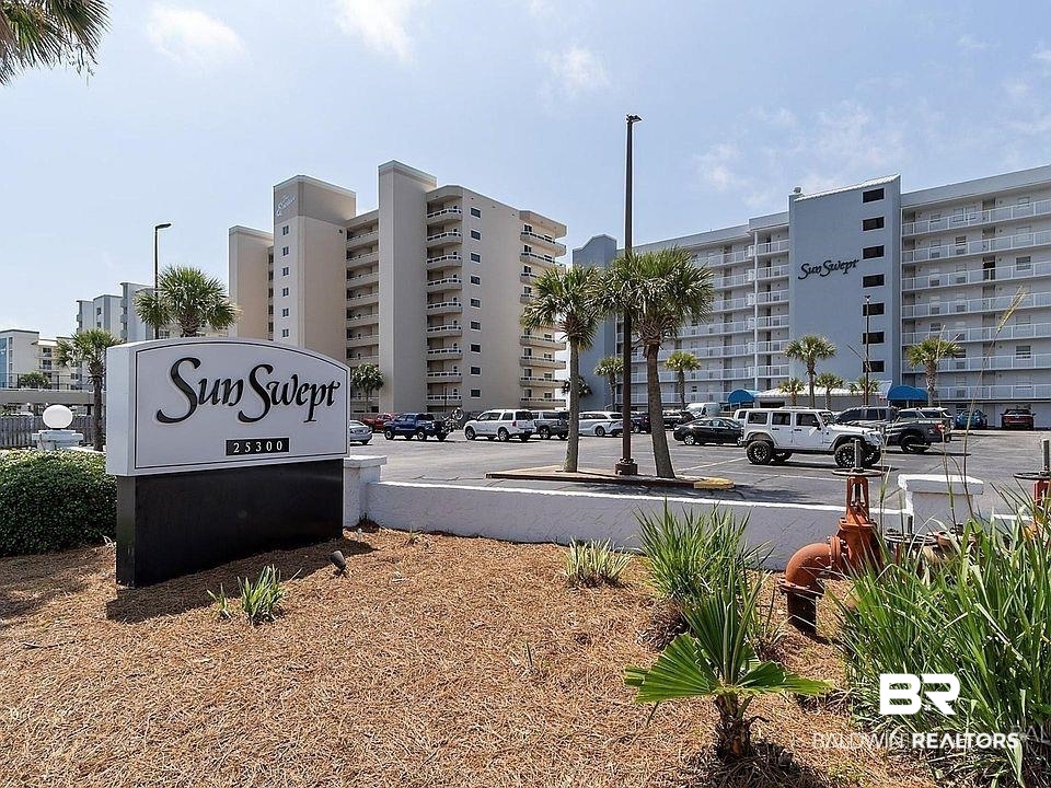 Orange Beach Homes from $300,000 to $400,000