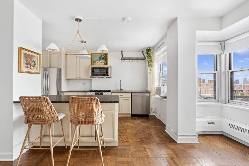 568 Grand Street J1202 Lower East Side New York NY 10002