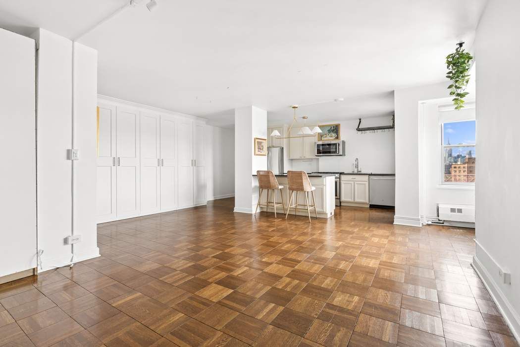 568 Grand Street J1202 Lower East Side New York NY 10002