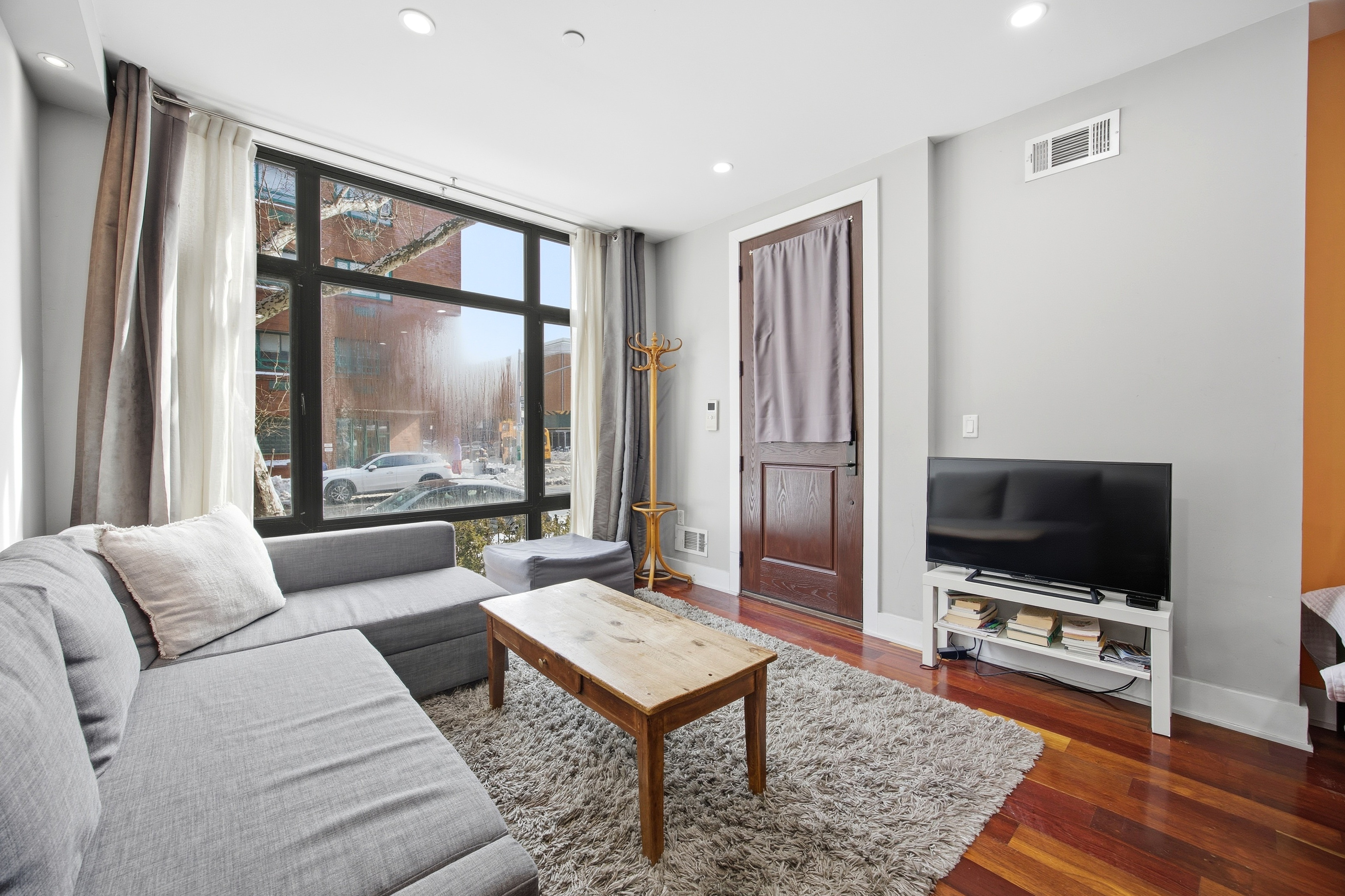 2022 Madison Avenue 2022 East Harlem New York NY 10035