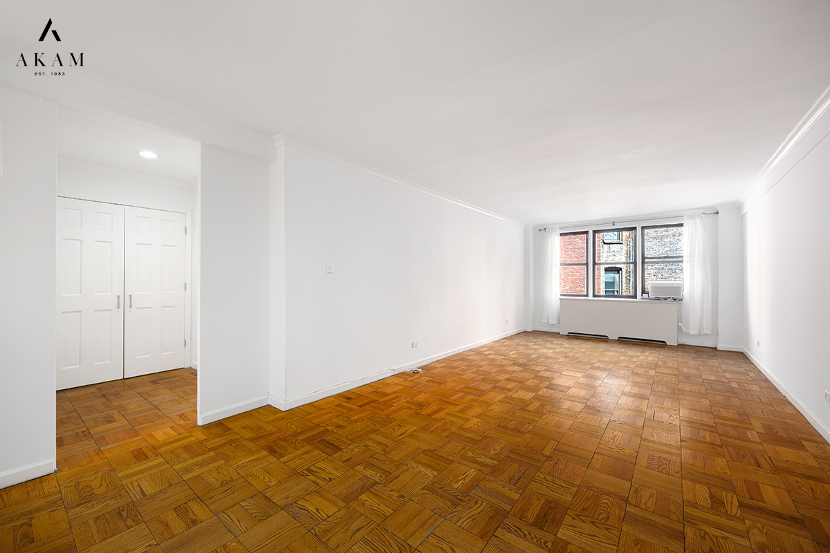 241 East 76th Street Upper East Side New York NY 10021