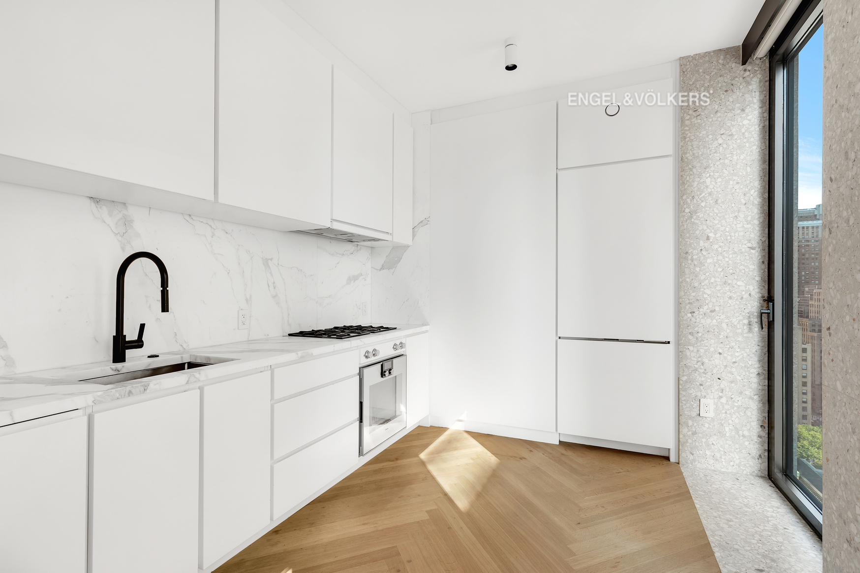 16 West 40th Street 22D Midtown West New York NY 10018