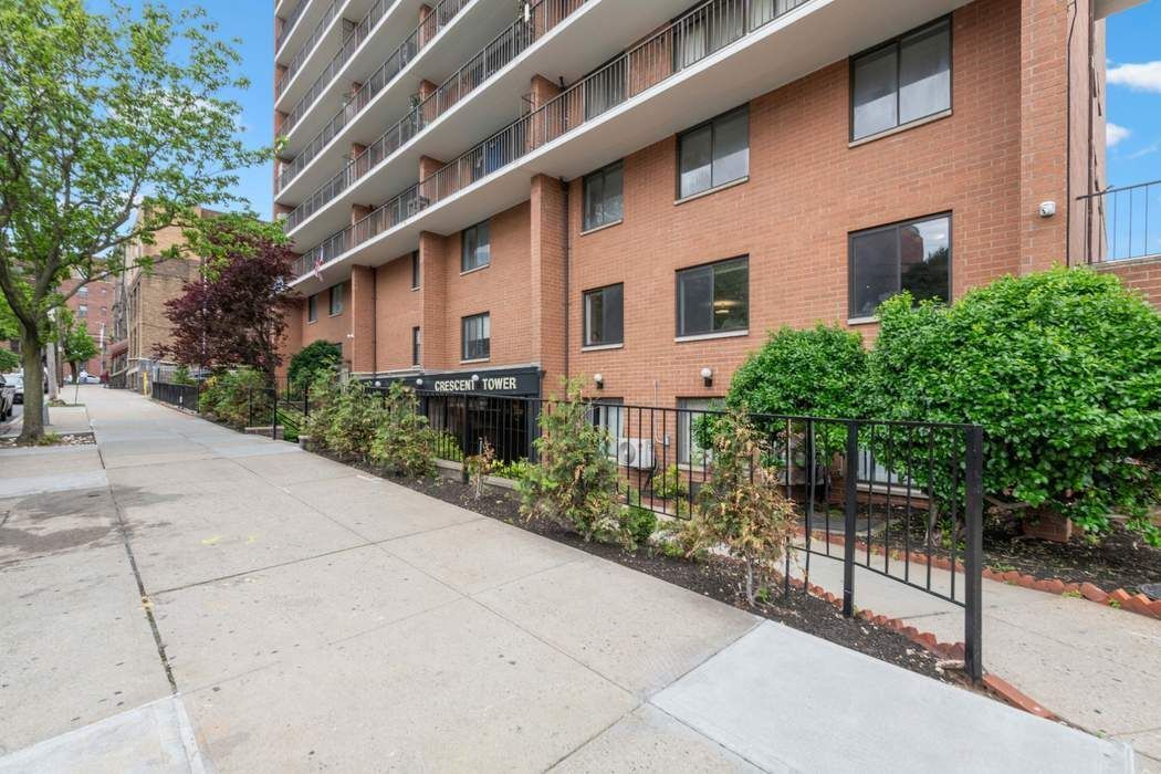 23-22 30th Road Astoria Queens NY 11102