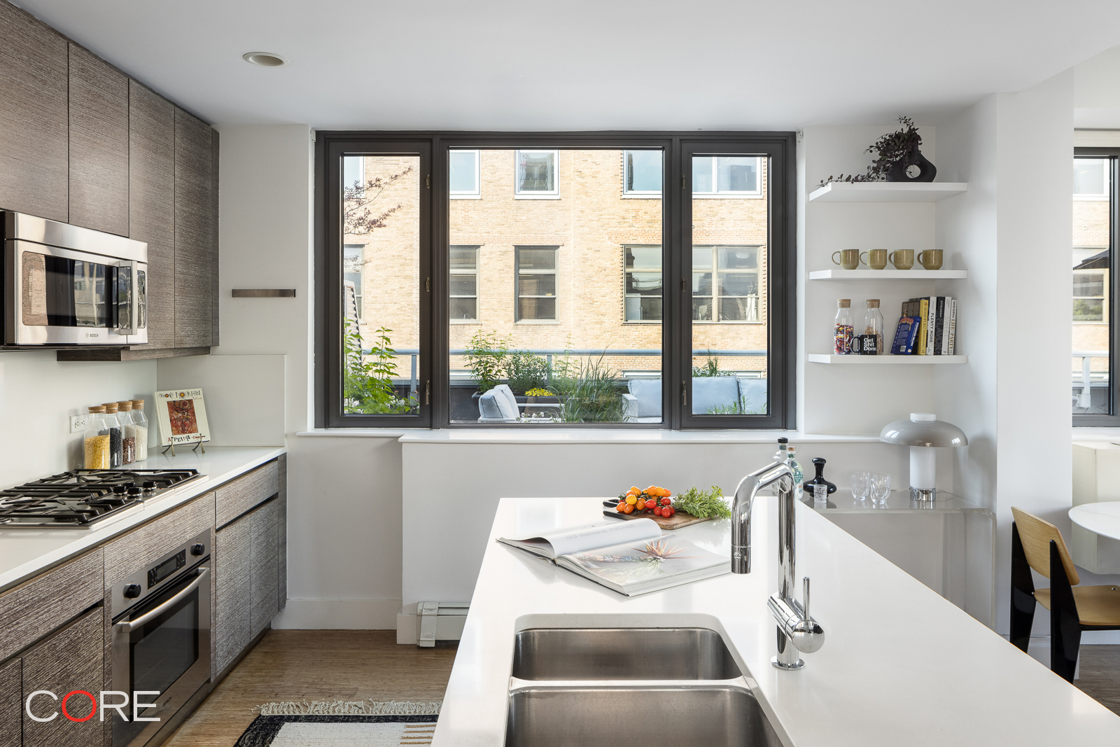 305 West 16th Street 6E Chelsea New York NY 10011