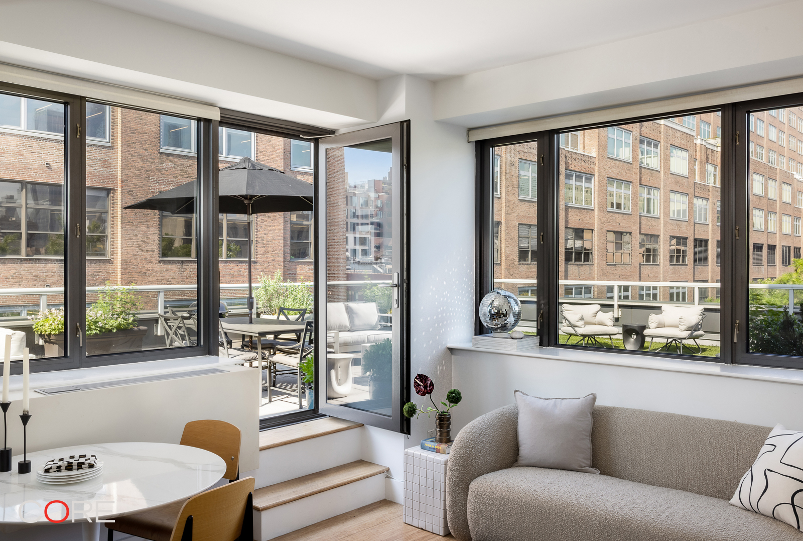 305 West 16th Street 6E Chelsea New York NY 10011